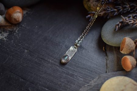 Pendentif Dust Labradorite et argent texturé - Martel & Enclume