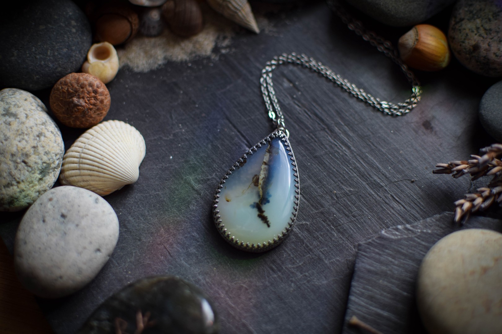 Pendentif ~Le Vol des Corbeaux~ Agate dendritique – Image 11
