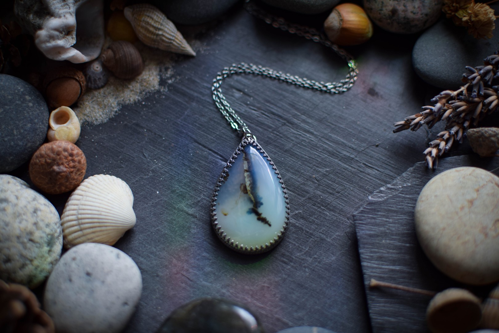 Pendentif ~Le Vol des Corbeaux~ Agate dendritique – Image 4