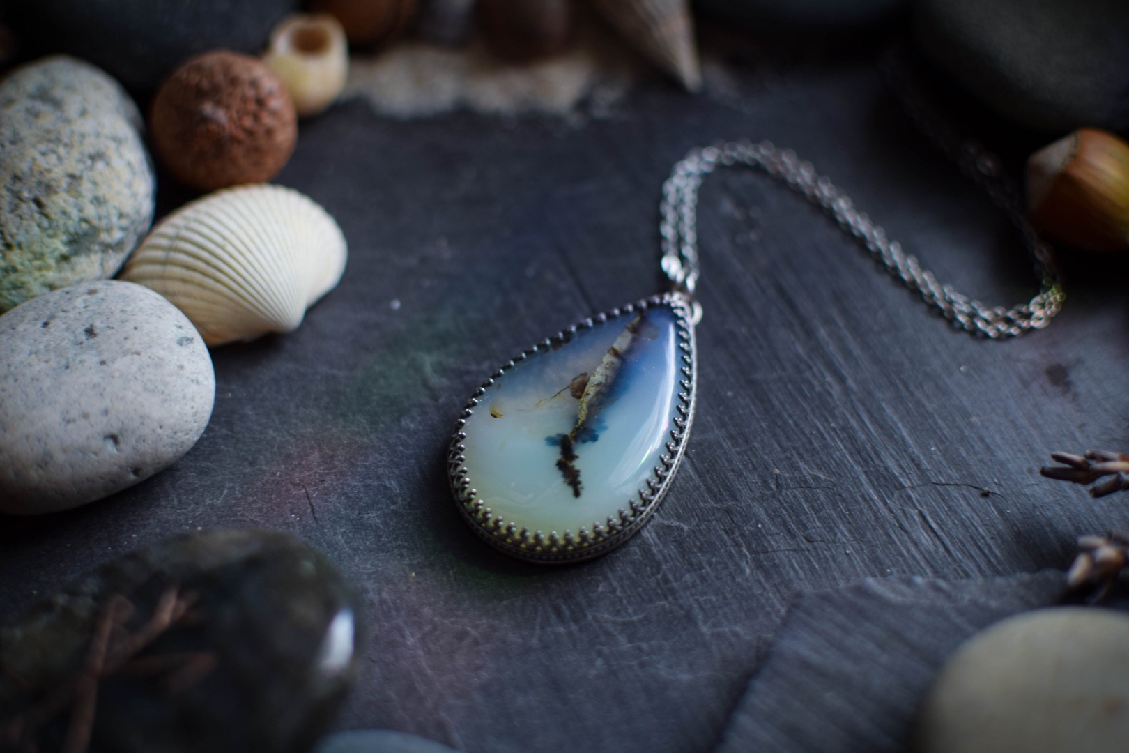 Pendentif ~Le Vol des Corbeaux~ Agate dendritique – Image 5
