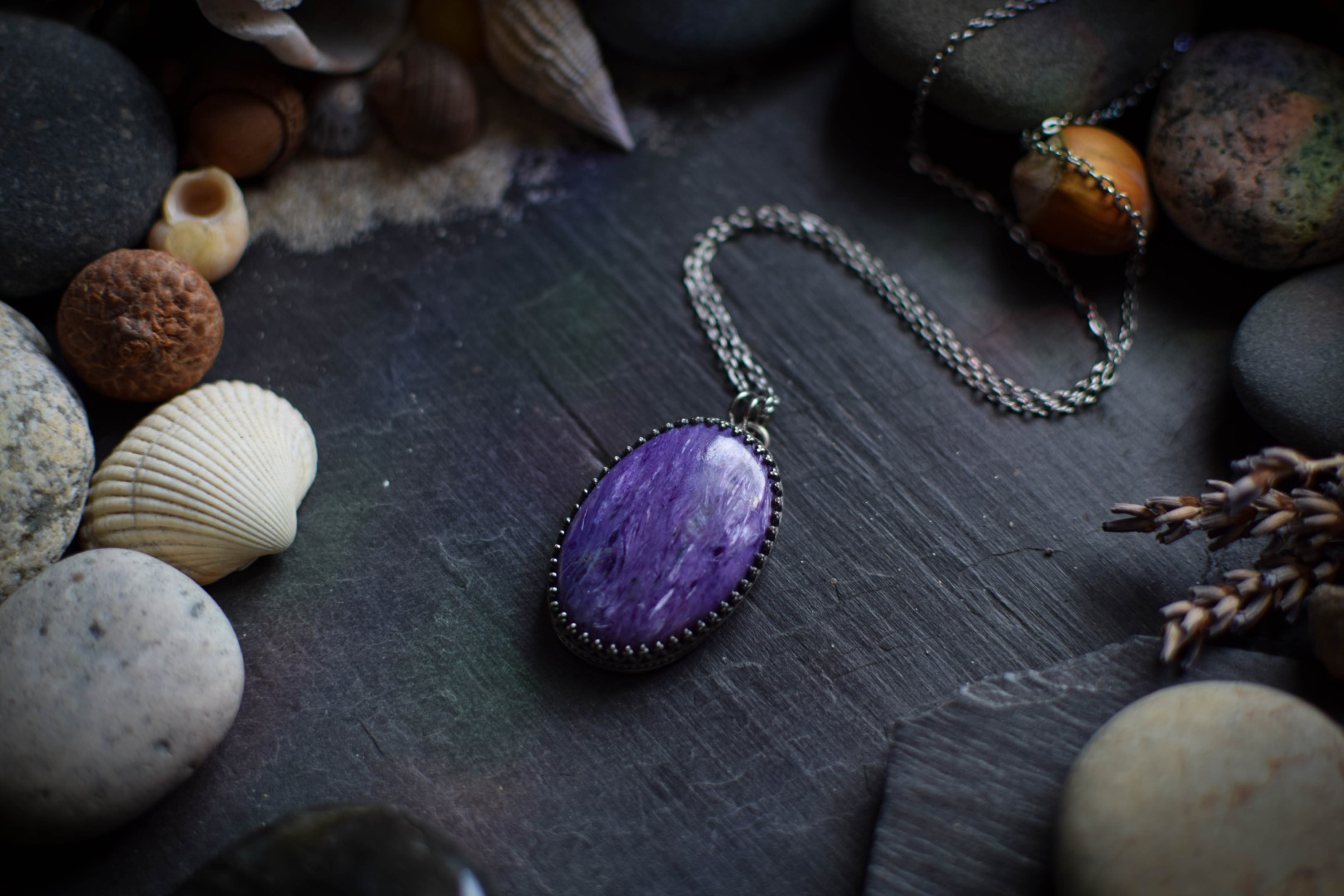 Pendentif ~Triquetra~ Charoïte – Image 4